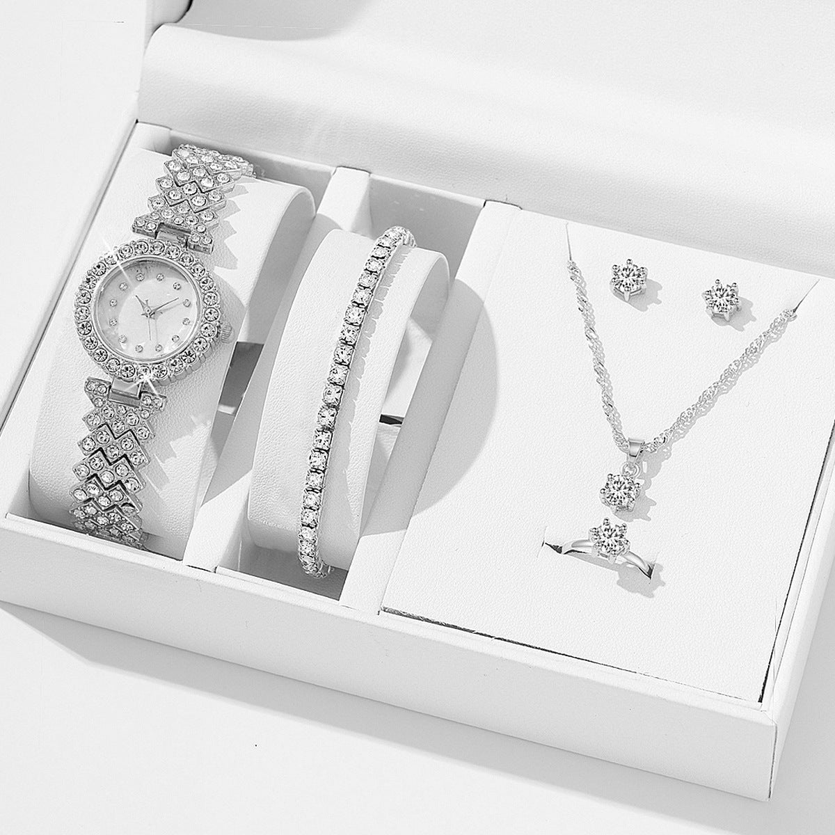 Luxury Diamond Women’s Rhinestone Watch