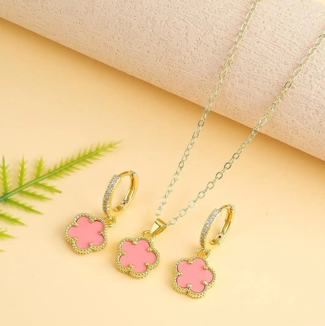 Elegant Five-Leaf Clover Jewelry Set – Gold-Tone Necklace and Earrings, Shiny Finish for Bridal and Luxury Gifting