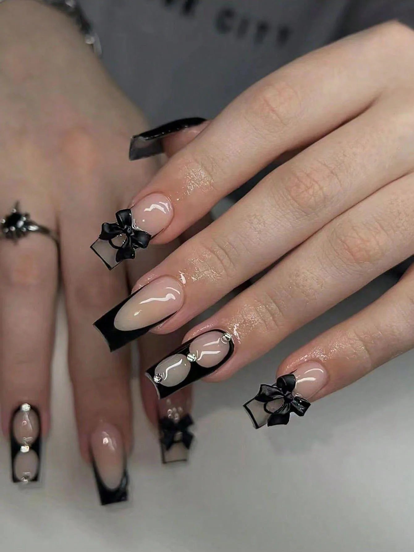 24pcs Medium Stiletto Press-On Nails – Pink Bowknot Fingertip Design, Full Cover Set