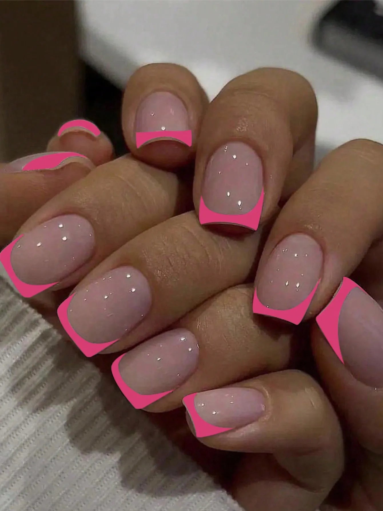 24pcs Almond Press–On Nails – Wine Red High Saturation, Korean Style for Valentine’s Day