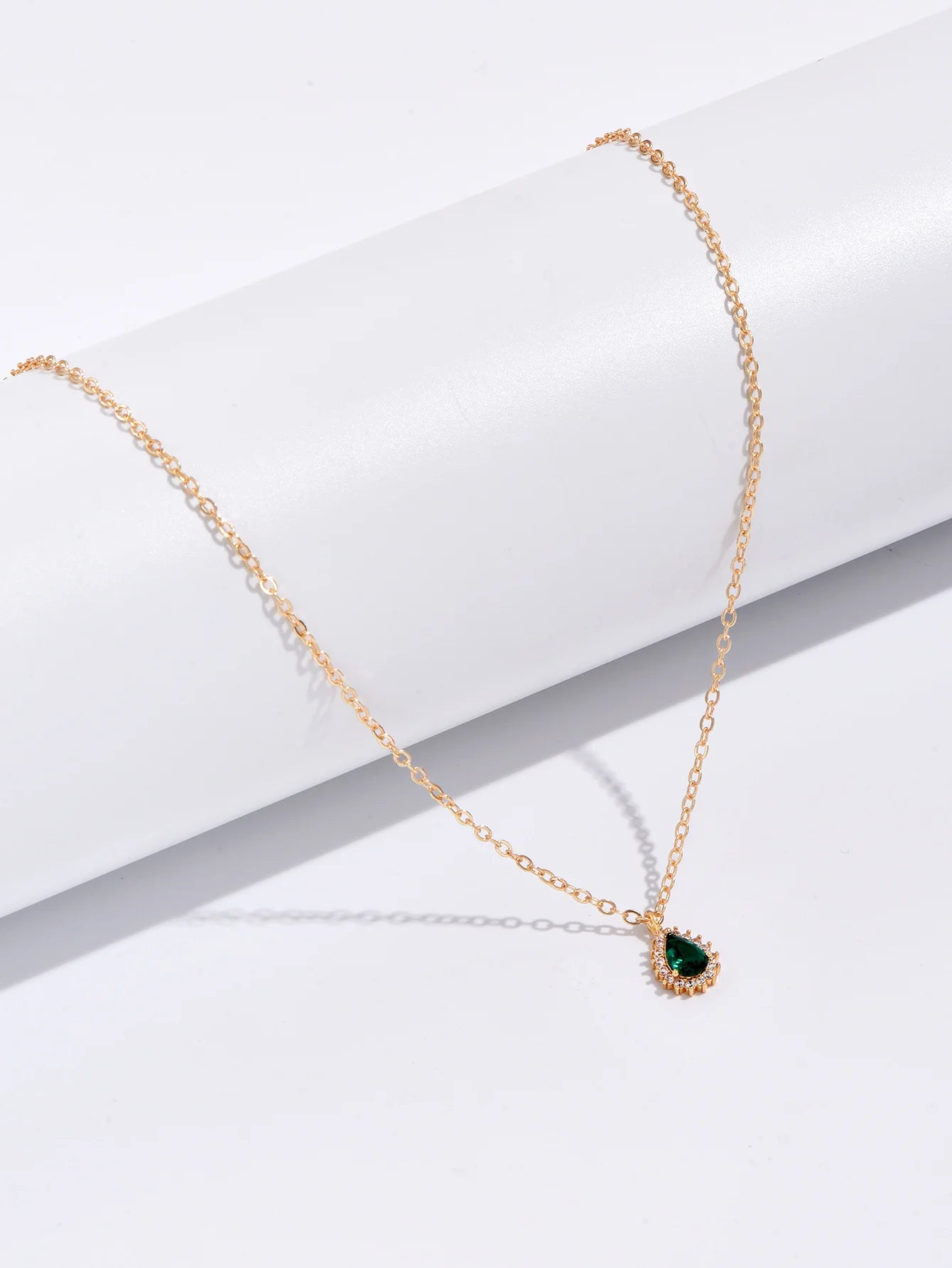 Water Drop Zircon Pendant Necklace – Inlaid Zircon on Polished Stainless Steel, Designed for Elegant Occasions
