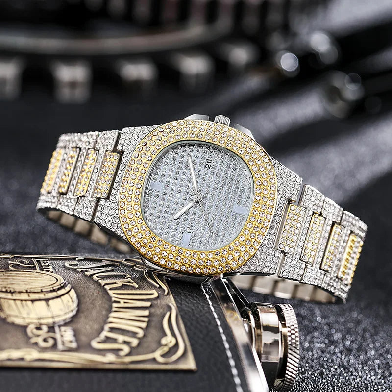 Classic Silver Steel Men’s Watch – Large Dial, Calendar Display, Premium Quartz Movement