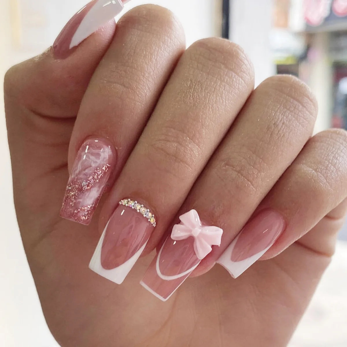 24pcs White French Press-On Nails – 3D Bowknot Design, Full Cover Wearable Set for Women