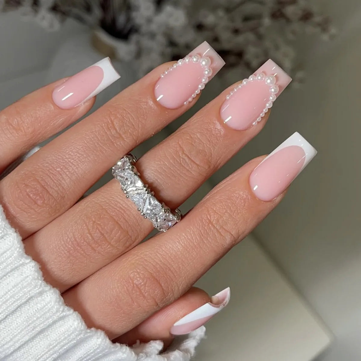 24pcs White French Press-On Nails – 3D Bowknot Design, Full Cover Wearable Set for Women