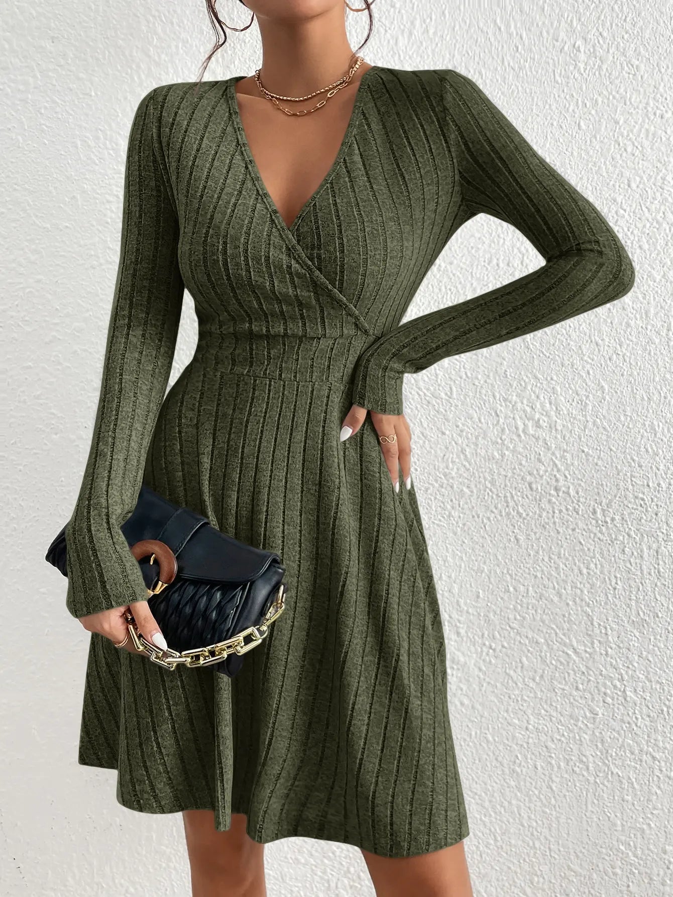 Women’s Knit A-Line Dress – Elegant V-Neck Fit for Autumn/Winter