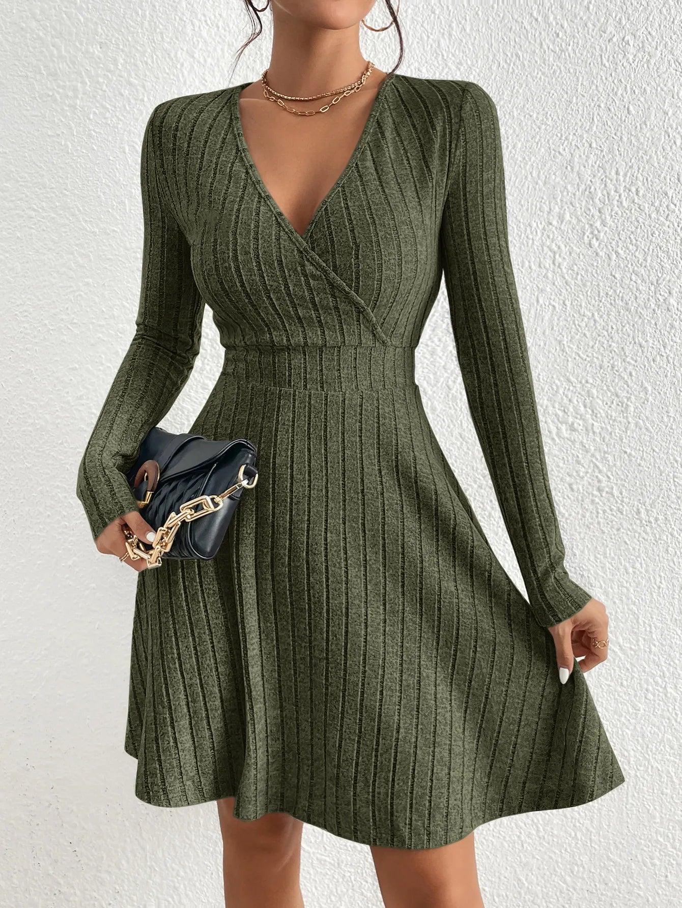 Women’s Knit A-Line Dress – Elegant V-Neck Fit for Autumn/Winter