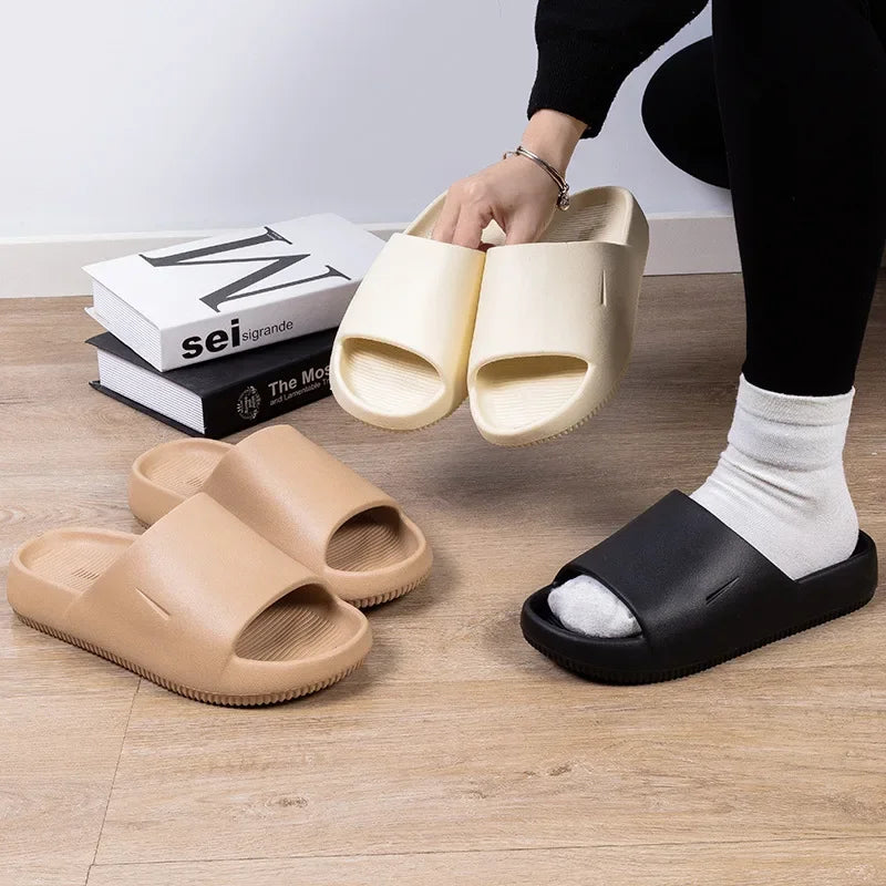 Anti-Slip Sports Slippers – Wear-Resistant Casual Slides for Home & Outdoor Use, Unisex