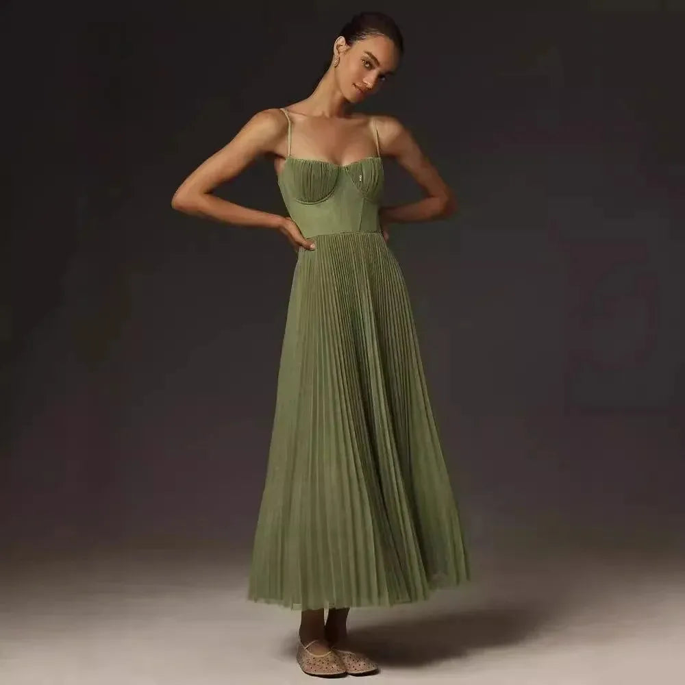Women's Elegant Evening Gown – Open-Back, Deep V Neck, Slim Silhouette, Bridesmaid Perfect