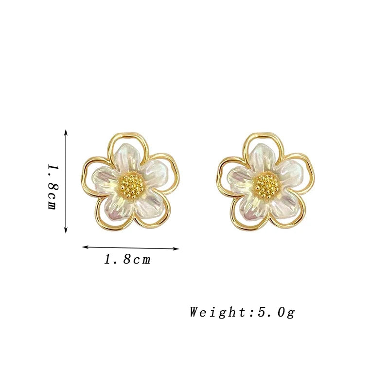 White Flower Stud Earrings – Gold-Tone Acrylic, Elegant Party & Wedding Jewelry