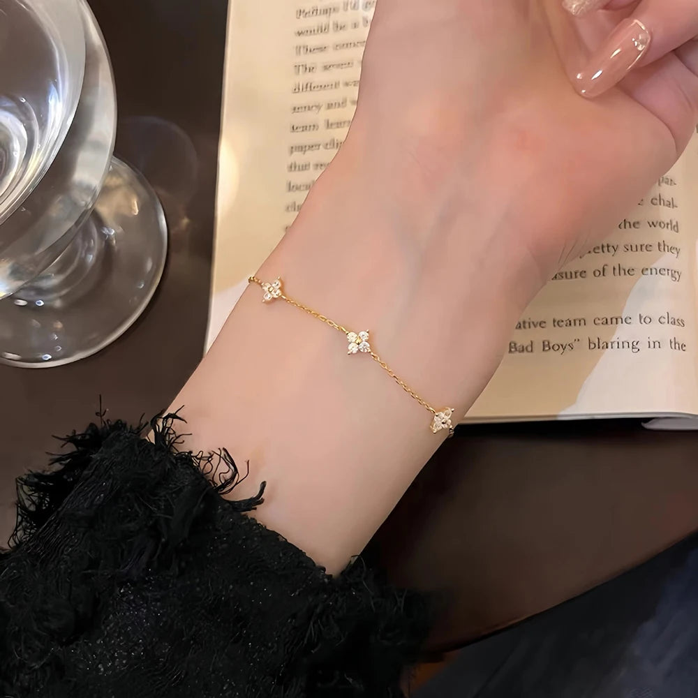 Four-Leaf Zircon Pendant Necklace – 18K Gold-Plated Stainless Steel, Exquisite Women's Jewelry Gift