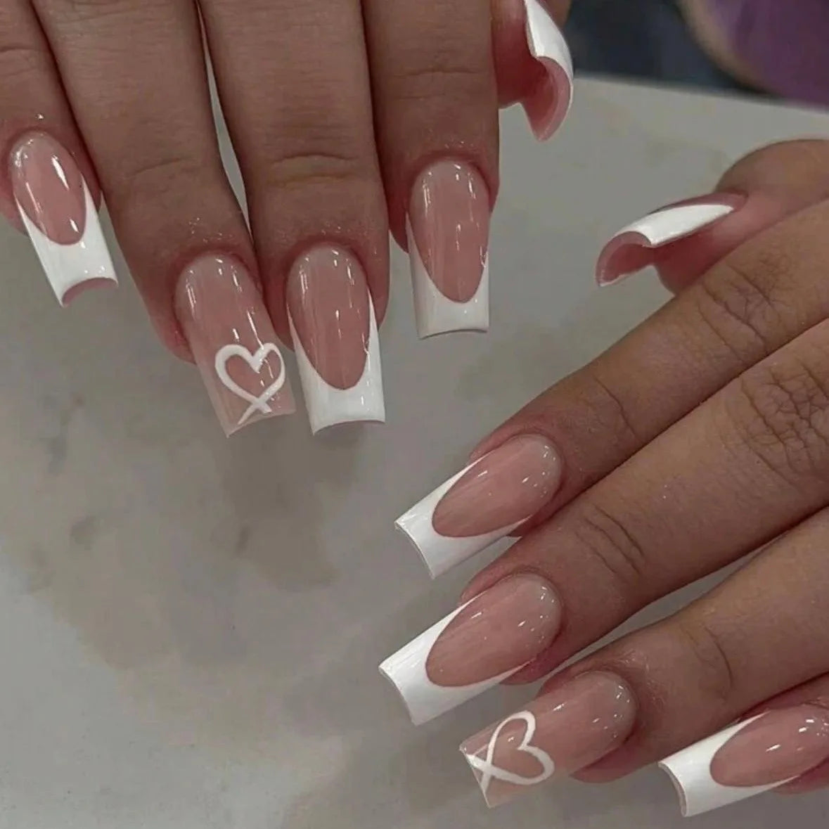 24pcs White French Press-On Nails – 3D Bowknot Design, Full Cover Wearable Set for Women