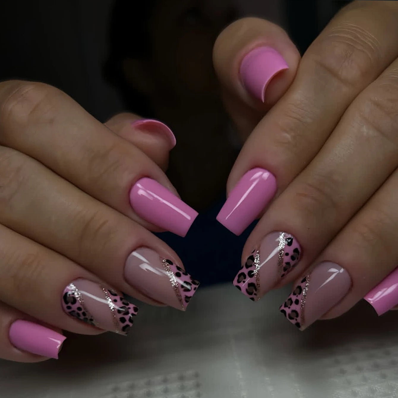 24pcs Square Press–On Nails – White French Tips with Cute Bride Heart Design, Y2K Style