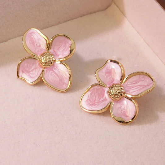 Cazador Flower Stud Earrings – 2-Piece Stainless Steel Set, Elegant Party & Wedding Jewelry
